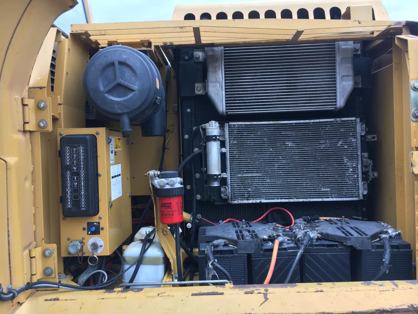 ./imagenes/INVOICE/2019/16736/EXCAVADORA CAT 315C (25).JPG